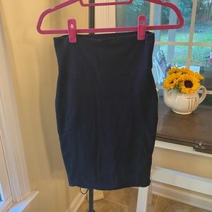 Cotton stretch pencil skirt